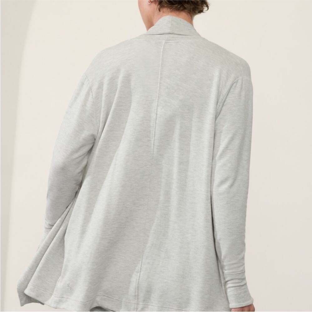 Athleta Womens small Pranayama Restore Wrap Gray Cardigan Loungewear Soft
Comfy - Picture 6 of 11